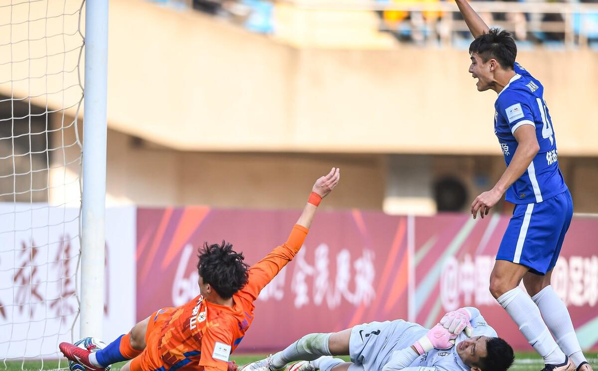 九游官网入口 -关于转折点！武汉三镇调整名单，足总杯加时末段攻防权衡，目标明确，年轻球员得到机会的信息