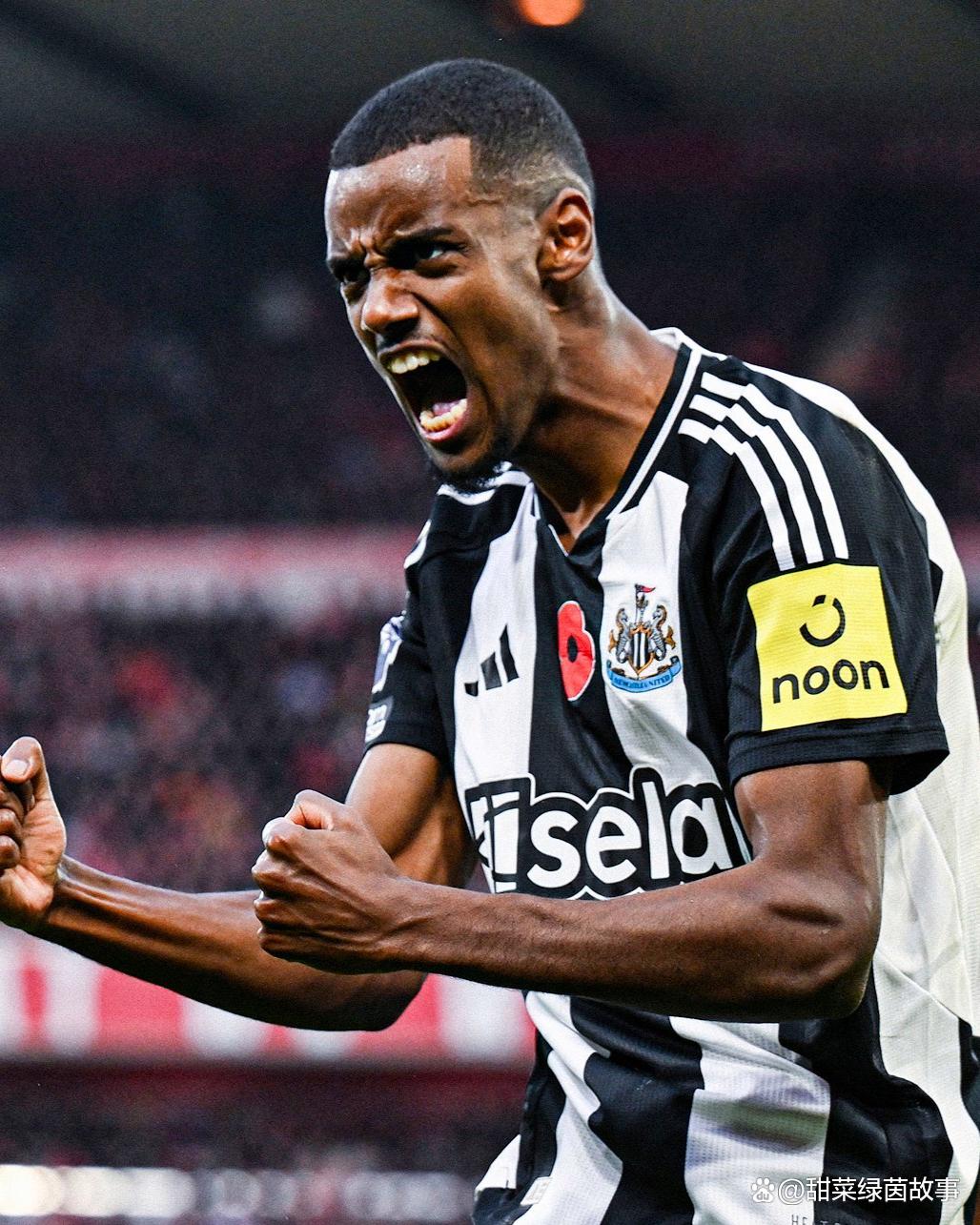 九游网页版 - 纽卡斯尔训练开放日,关键时刻更衣室发声引欢呼,NBA季后赛在即,训练强度明显提升