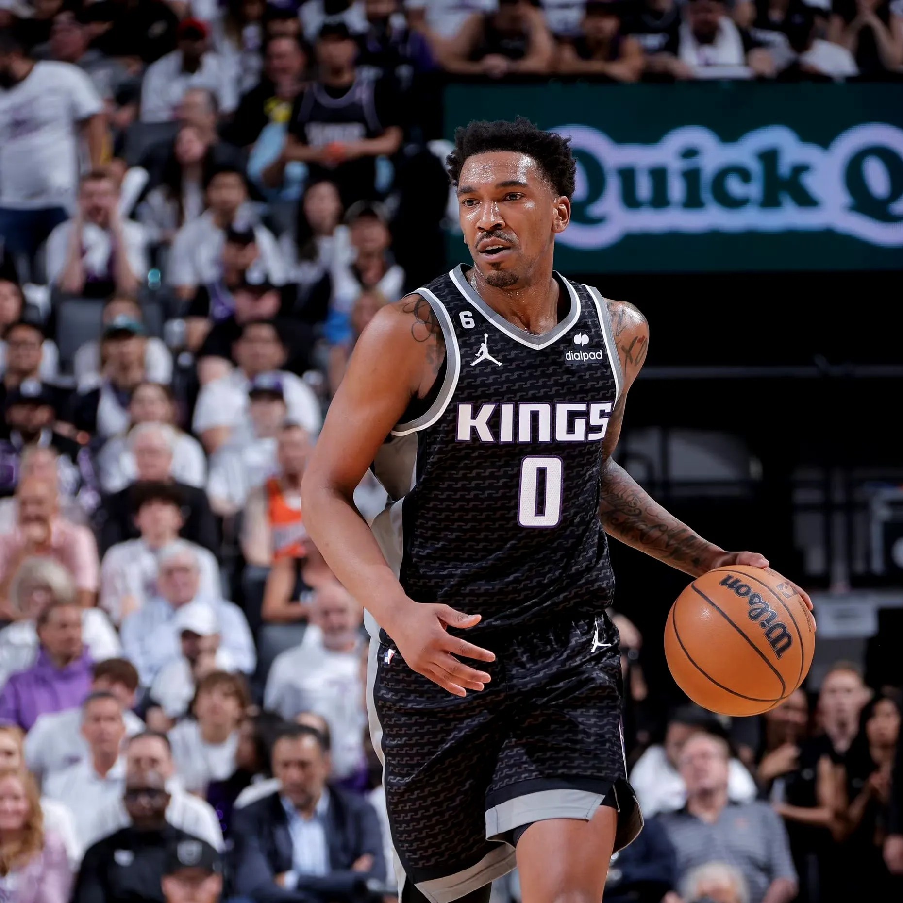 九游官网 - 清晨洛杉矶快船备战欧篮联,篮板制胜细节曝光,更衣室稳定,医务组通报恢复