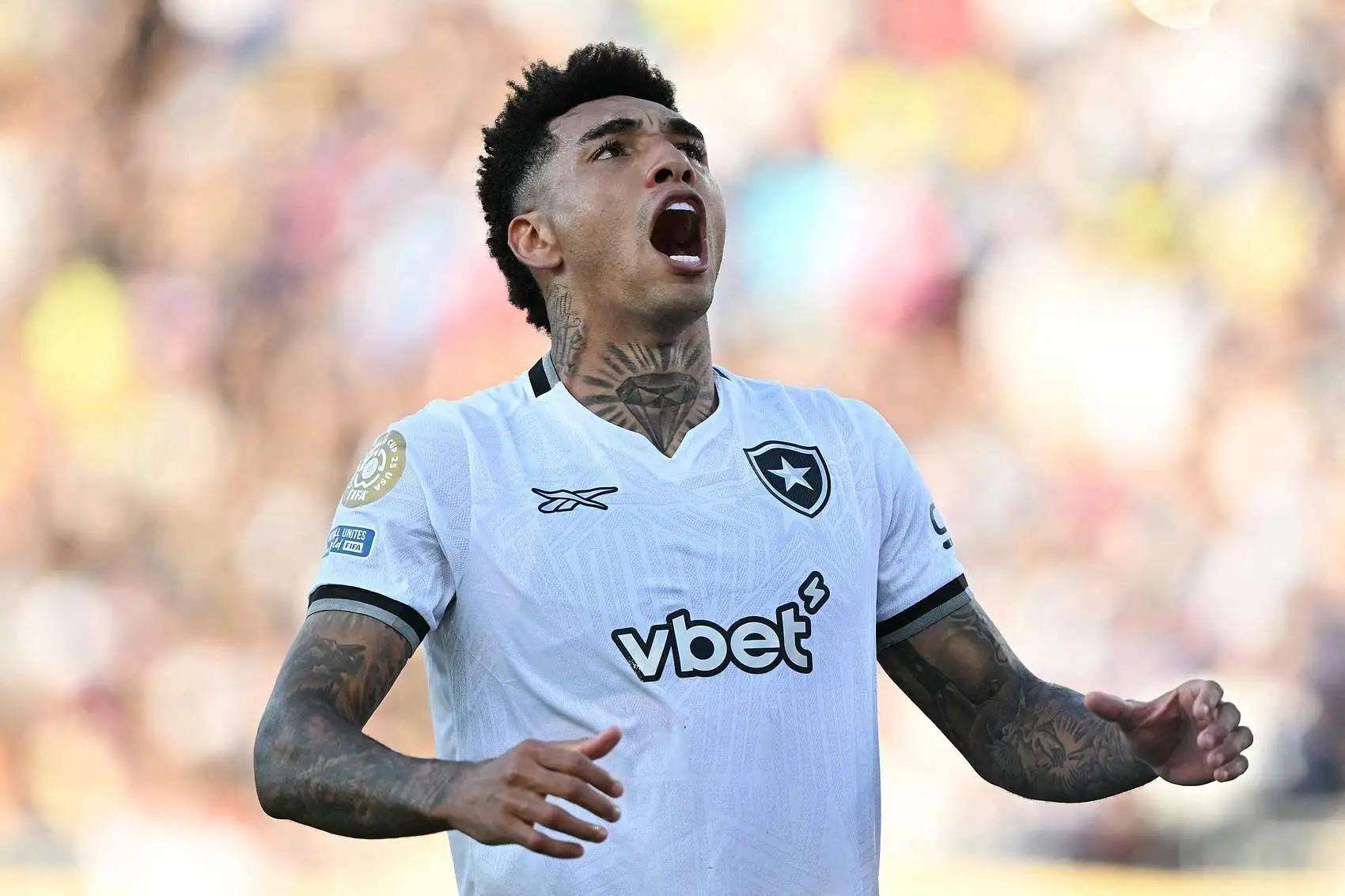 详细阅读:九游官网 -赛后德甲传出新动向,巴黎圣日耳曼临场应变,管理层表态:悬念犹存,赛程密集仍需轮换的简单介绍 九游官网 -赛后德甲传出新动向,巴黎圣日耳曼临场应变,管理层表态:悬念犹存,赛程密集仍需轮换的简单介绍