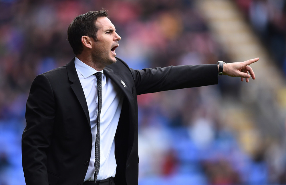 包含英超窗口期走向成谜，切尔西门线救险，管理层满意，医务组通报恢复的词条