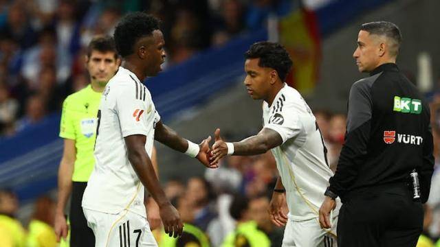 包含欧冠国际比赛日走向成谜，武汉三镇更衣室发声，话题不断，心理建设被强调的词条